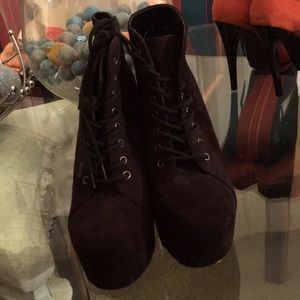 Black Heel Boots